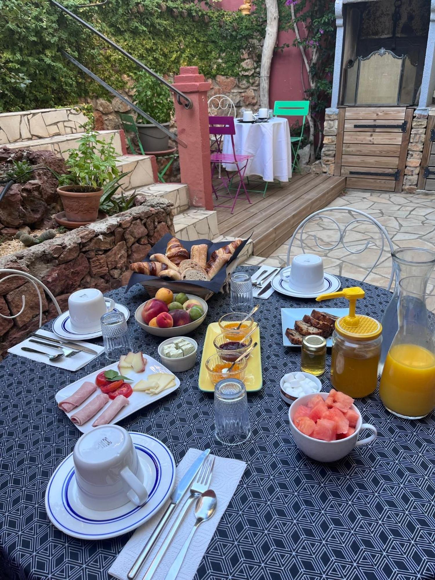 Bed & Breakfast Abri Du Vent, Et Fitou